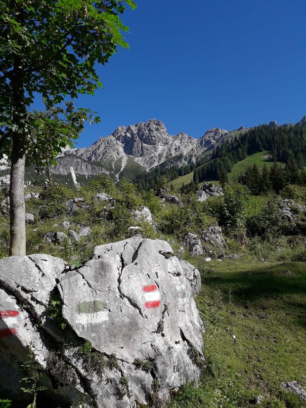 Rakouské značení turistických tras